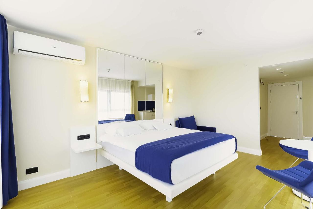 Elegance Sea View Aparthotel In Orbi City Batumi Exterior foto